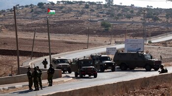 Topas israelíes matan a un