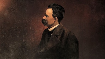 Friedrich Nietzsche, filósofo: “¿Es el hombre simplemente un error de Dios? ¿O Dios simplemente un error del hombre?”