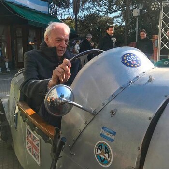 El Flaco Menotti sobre un