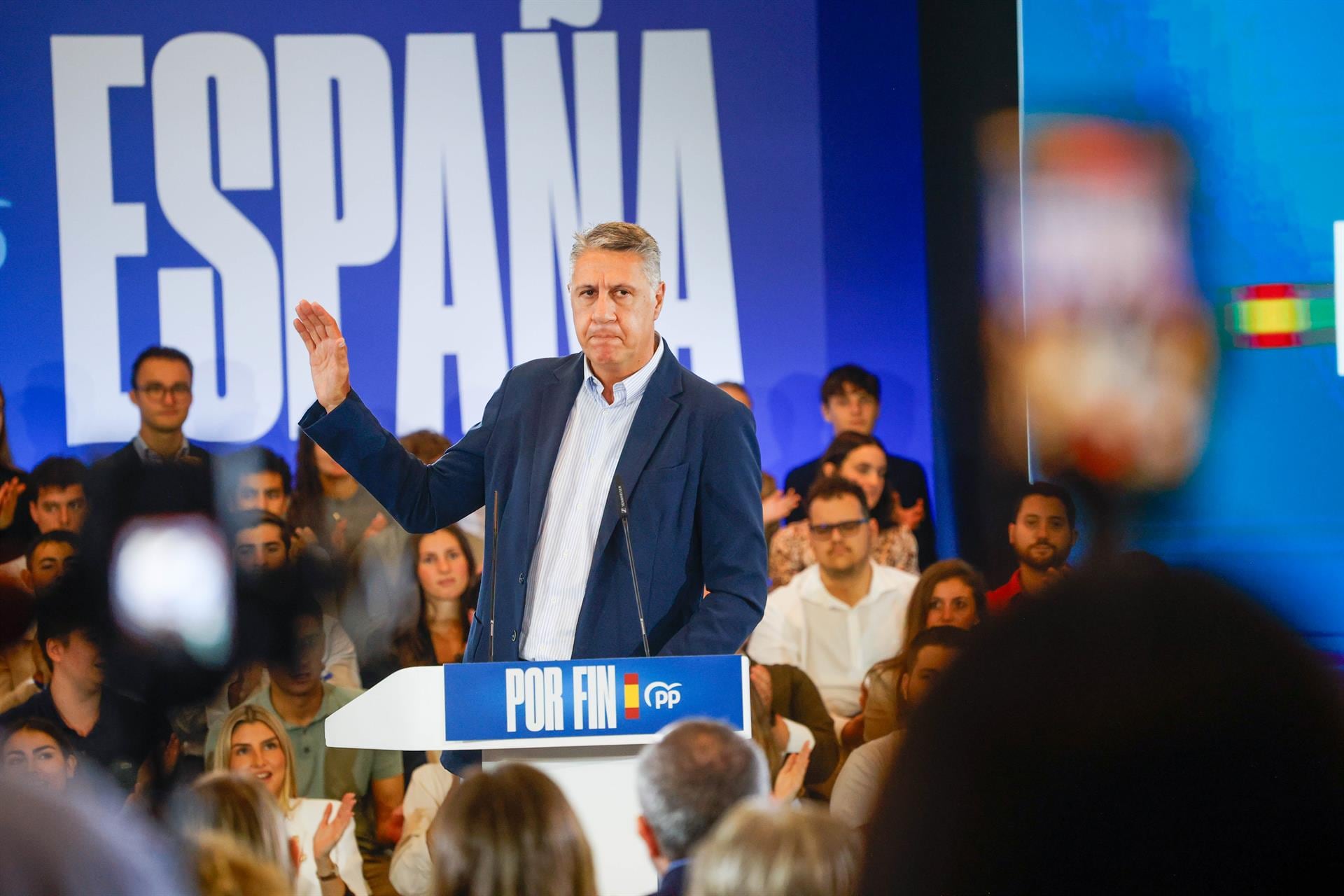 Albiol (PP) sobre Milei: "No tiene las formas más adecuadas para ser el presidente de un país"