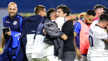 Medina es duro con sus