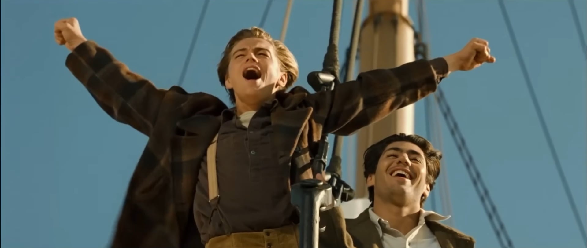 La escena de la proa de Titanic se filmó con poco tiempo, luz en descenso y tomas que no convencían al equipo (YouTube: Titanic Movie/Pelicula)