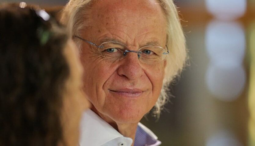 La teoría de Nelles describe desde la unidad original previa al nacimiento hasta la conciencia total en la vejez (Nelles Institut)