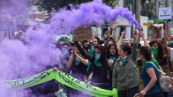 Vandalismo y destrozos durante marcha