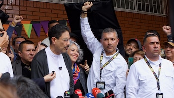 Cierran las urnas en las elecciones presidenciales de Colombia
