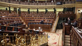 La vicepresidenta Aagesen y ocho ministros avisan que no estarán la próxima semana en la sesión de control del Congreso