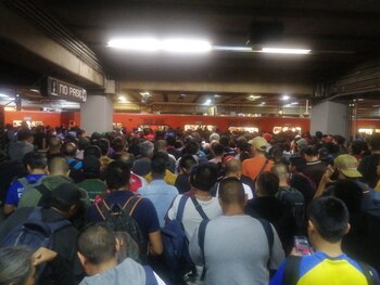 Saturación en la Línea 9