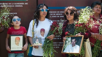 Las familias de las víctimas