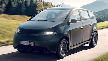 No plugs or fuel: this