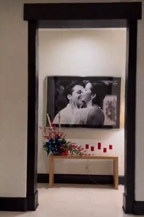 A pesar de las críticas y versiones sobre conflictos con colaboradores, los cantantes han optado por difundir fotografías de su vivienda. (Foto Redes Sociales)