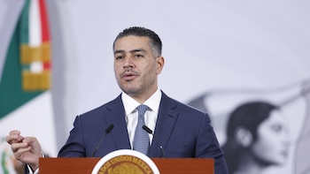 Trasladan a 25 presos del