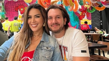 Silvia Cornejo anunció el fin de su relación con Jean Paul Gabuteau, pero aún conserva sus fotos juntos