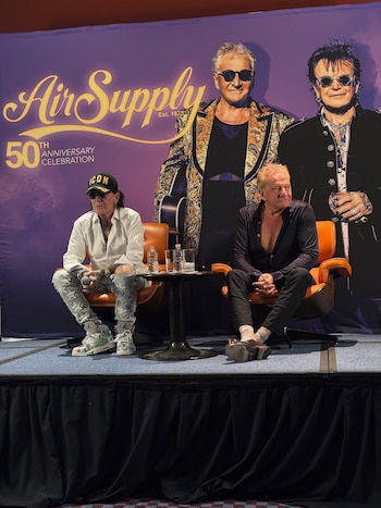 Graham Russell y Russell Hitchcock,