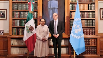 La secretaria de gobernación dialogó con Volker Türk en un encuentro marcado por la cooperación multilateral y el contexto de presiones internacionales sobre desapariciones y exigencias de justicia por parte de los colectivos civiles. ( X - @rosaicela_)