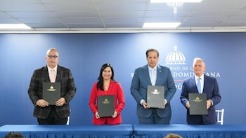 Nuevas medidas prometen garantizar el destino de cada insumo a quienes más lo necesitan. Un entramado de actores públicos y privados refuerza la protección materno-infantil y la integridad del proceso (Foto cortesía Presidencia de la República)