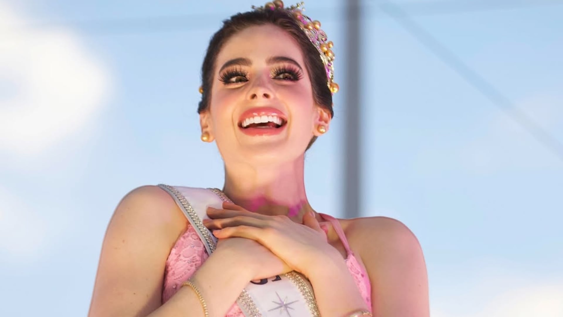 Fátima Bosch comparte reflexión sobre Viernes Santo en redes sociales: “Él es el rey de reyes”