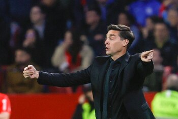 Diego Alonso, entrenador del Sevilla (EFE/José Manuel Vidal)