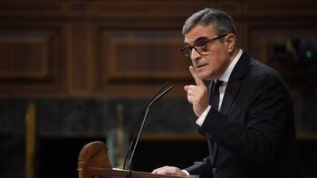 Marí Bosó (PP): "Sánchez esquía