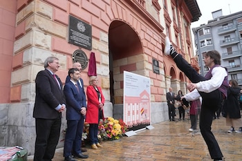 Imagen YIMUDOVGDJAANDPFBX2QB2SDUA