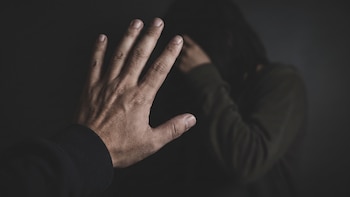 Hombre es condenado en El Salvador por abuso sexual contra su hijastra