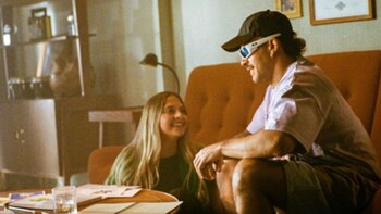 La hermana de Feid trabaja