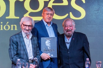 “Borges. La colección”, con más de 30 mil manuscritos y documentos inéditos