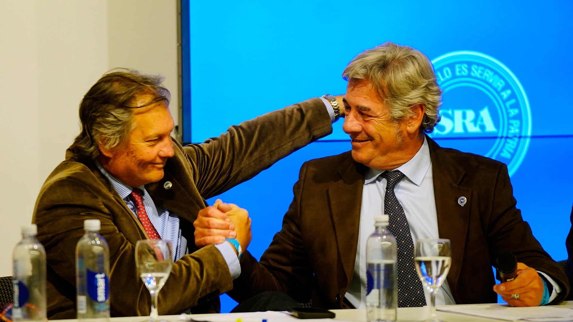 Nicolás Pino y Marcos Pereda Born, en tiempos de sonrisas. Hoy están duramente enfrentados de cara a la elección del 9 de septiembre