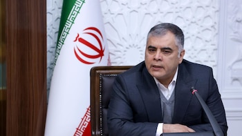 Dimite el ministro de Petróleo de Irán