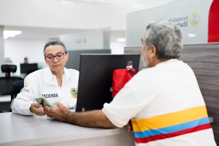Colombia sigue bajo presión financiera: la mora bancaria llegó al 3%