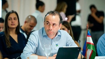 Suben la recompensa a $200 millones por atentado en Cali: buscan al hombre que abandonó el vehículo bomba