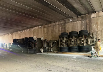 Pipa que transportaba sosa cáustica