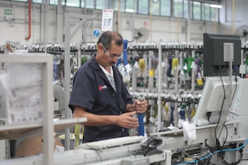 Casi la mitad de empleados en Honduras no gana el salario mínimo pese a recientes ajustes salariales. (FOTO: El Heraldo)