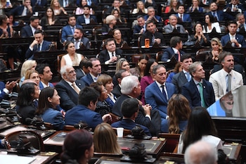 Los senadores estuvieron en primera