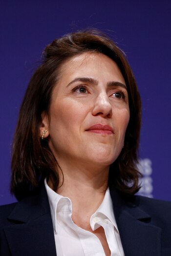 Valérie Hayer, cabeza de lista del partido gobernante para las elecciones del 9 de junio (REUTERS/Abdul Saboor)