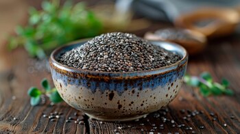 Semillas de chia esparcidas sobre