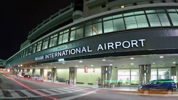 Miami-Dade analiza construir un segundo aeropuerto comercial entre presiones futuras y visión estratégica
