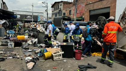 Desmontan cerca de 400 cambuches en Medellín: ¿qué pasó con quienes los habitaban?