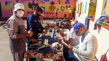 Lucca y sus compañeros de