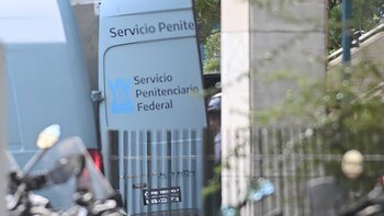 Todos los condenados por Vialidad se presentaron en Comodoro Py y quedaron detenidos