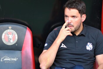 Nicolás Larcamón un técnico probado