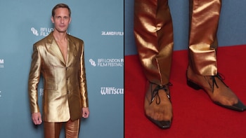 El actor que rompió el protocolo en el Festival de Cine de Londres: traje dorado sin camisa y zapatos transparentes sin medias