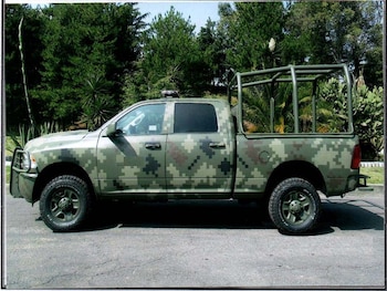 Camioneta Dodge Ram tipo pick