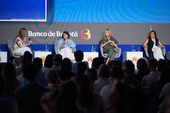 Su intervención mostró el lado más humano de una figura política que ha sido clave en el Gobierno Petro, al reconocer públicamente su vulnerabilidad - crédito @laurisarabia/X