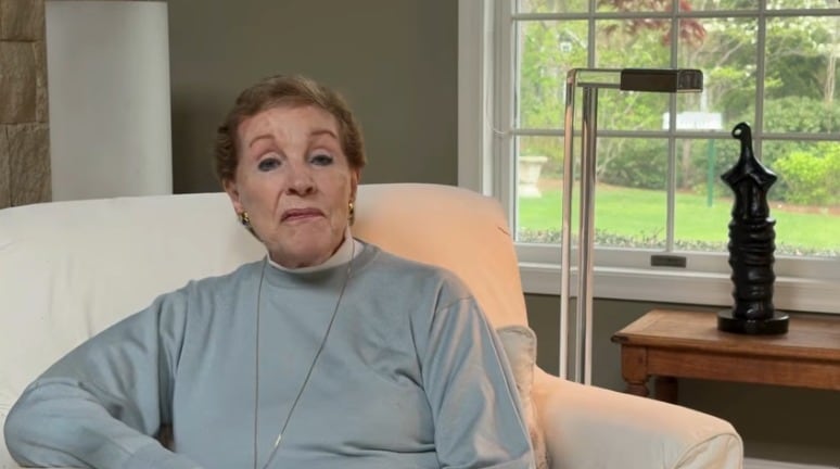 Julie Andrews mandó un mensaje a investigadores, especialistas y pacientes de Parkinson. (Captura de video)
