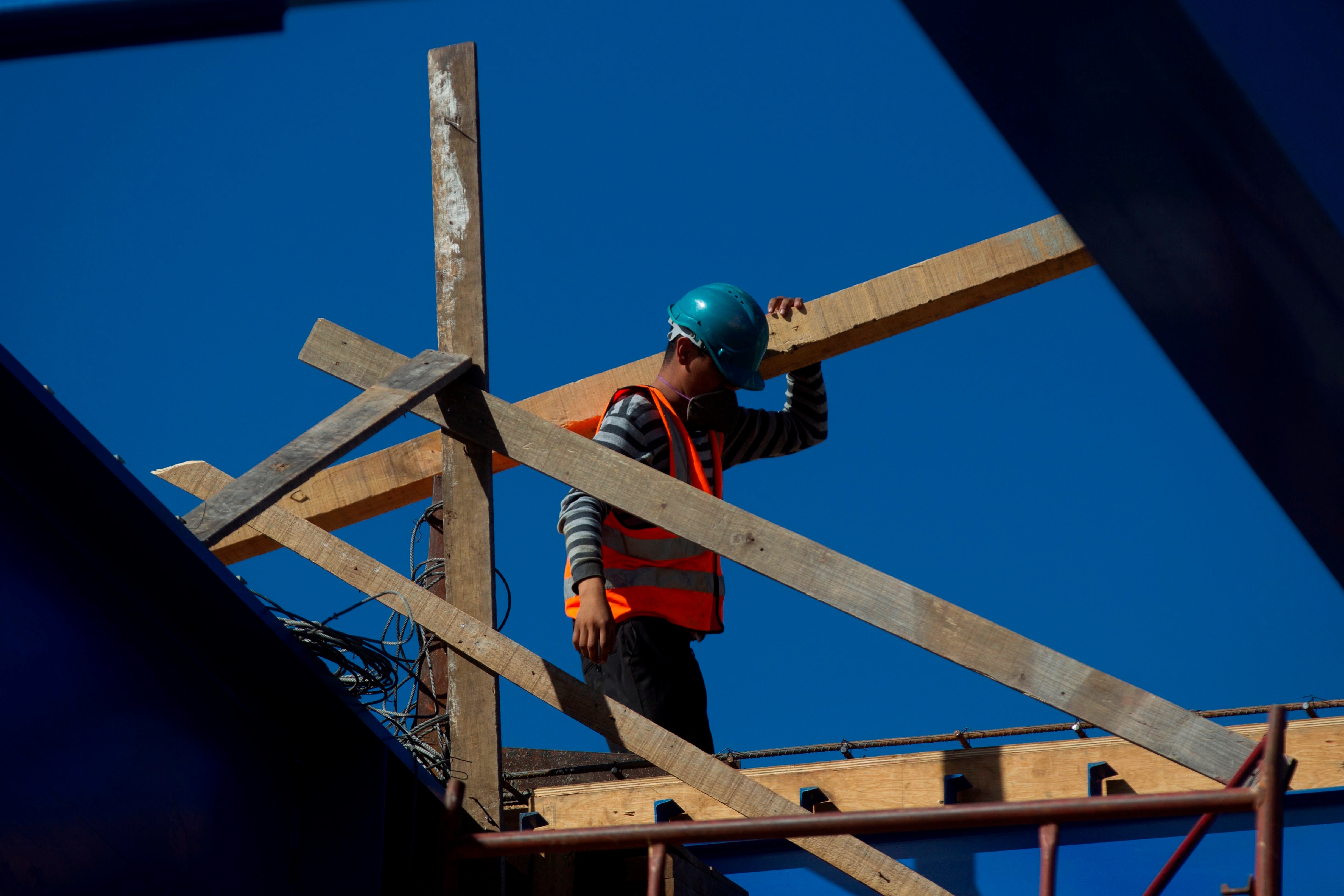 El Banco Central de Paraguay resaltó que la construcción avanzó un 5,9% en 2024, tras dos años de disminuciones consecutivas (EFE/Gustavo Amador/Archivo)