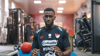 Jackson Martínez aún no debuta con el Medellín, pero sufrió duras críticas: “Va en detrimento del fútbol colombiano”