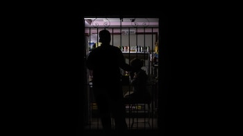 Cuba sufre una nueva caída parcial del suministro eléctrico que afecta a la mitad de la isla