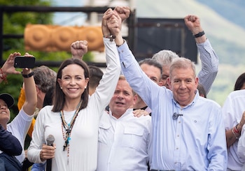 Fotografía de archivo de los líderes opositores venezolanos María Corina Machado y Edmundo González Urrutia (EFE/Ronald Peña R)