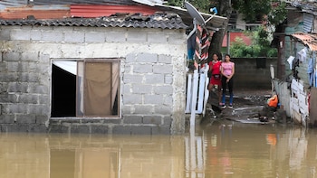 Al menos 14 muertos y