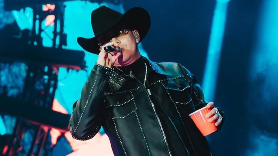 Trágico accidente aéreo cobra la vida del cantante Yeison Jiménez y su equipo en Colombia